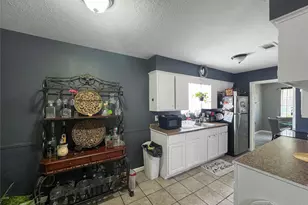 3412 Lantern Ln, Baytown, TX 77521 - Photo 37