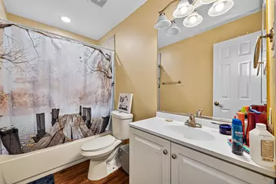 12818 Huntington Field Drive, Houston, TX 77099 - Photo 17