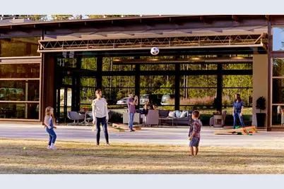 101 Mallards Rim Court, Willis, TX 77318 - Photo 17