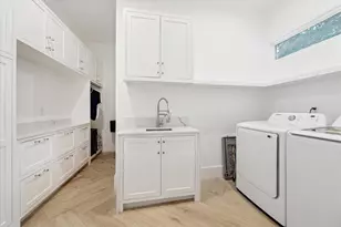 5222 Woodway Dr, Houston, TX 77056 - Photo 37