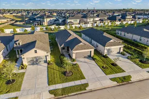 7747 Rolling Stone Dr, Fulshear, TX 77441 - Photo 17