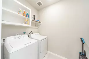 1915 Meadow Trail Dr, Missouri City, TX 77459 - Photo 21