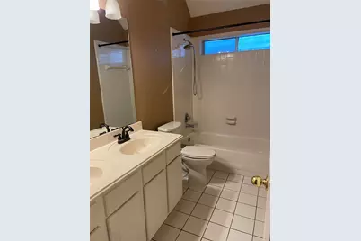 215 Heathbrook Lane, Houston, TX 77094 - Photo 13