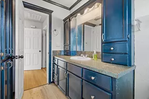 6946 Cole Creek Dr, Houston, TX 77092 - Photo 25