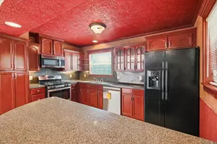 6946 Cole Creek Dr, Houston, TX 77092 - Photo 15