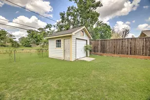 6946 Cole Creek Dr, Houston, TX 77092 - Photo 43