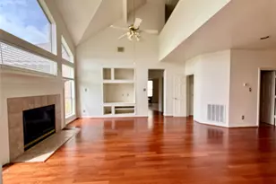2507 Jasmine Ridge Ct, Houston, TX 77062 - Photo 3