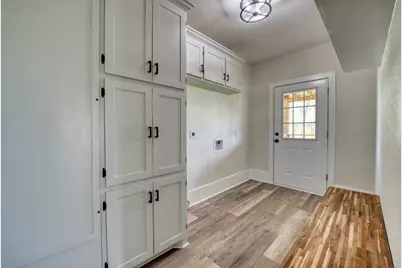 1122 W 2nd Street, Freeport, TX 77541 - Photo 21