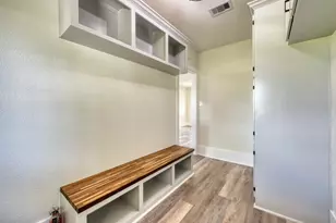 1122 W 2nd St, Freeport, TX 77541 - Photo 23