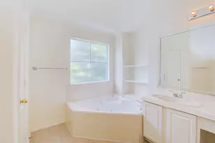 911 Reinicke St, Houston, TX 77007 - Photo 41