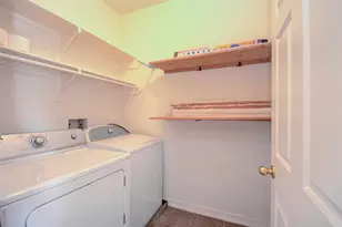 911 Reinicke St, Houston, TX 77007 - Photo 27
