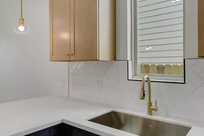 7956 Bonaire Unit A/B Street, Houston, TX 77028 - Photo 13