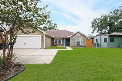 1504 W 43rd Street, Houston, TX 77018 - Photo 1