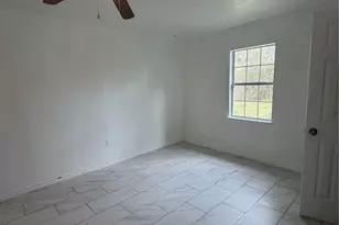 9210 Tacquard Dr, Hitchcock, TX 77563 - Photo 5