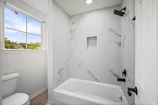 1415 Anvil Dr, Houston, TX 77090 - Photo 29