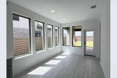 10702 Ursa Street, Richmond, TX 77469 - Photo 9
