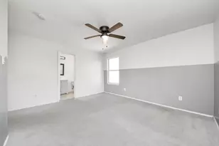 10217 Teneha Dr, Houston, TX 77033 - Photo 23