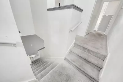 10217 Teneha Drive #B, Houston, TX 77033 - Photo 11