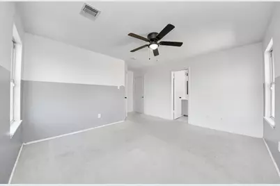 10217 Teneha Drive #B, Houston, TX 77033 - Photo 17