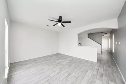 10217 Teneha Drive #B, Houston, TX 77033 - Photo 19