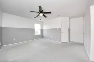 10217 Teneha Dr, Houston, TX 77033 - Photo 21