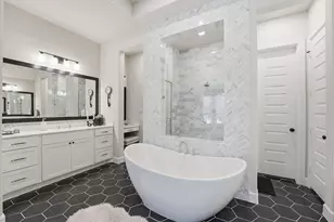 317 Sheridan Ct, Montgomery, TX 77316 - Photo 21