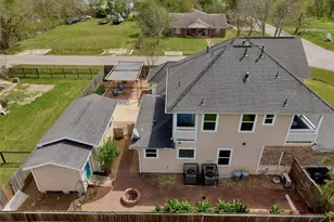 4219 Redbud Street SW, Houston, TX 77051 - Photo 25