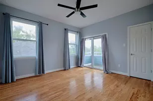 4219 Redbud Street SW, Houston, TX 77051 - Photo 5