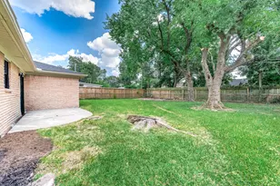 7607 Grape St, Houston, TX 77074 - Photo 21