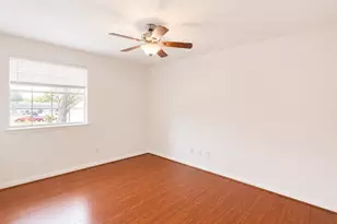 11630 Sageglen Dr, Houston, TX 77089 - Photo 17