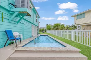 1222 Oahu Dr, Galveston, TX 77554 - Photo 5