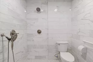 1222 Oahu Dr, Galveston, TX 77554 - Photo 19