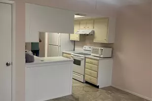 6435 S Briar Bayou Dr, Houston, VT 77072 - Photo 9