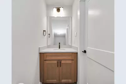 6511 Old Olive Tree Drive, Houston, TX 77091 - Photo 7