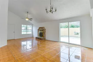 7535 Roaring Springs Dr, Houston, TX 77064 - Photo 7