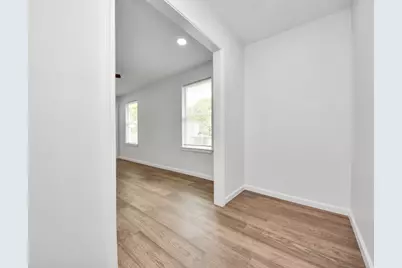 6522 Belarbor Street, Houston, TX 77087 - Photo 15
