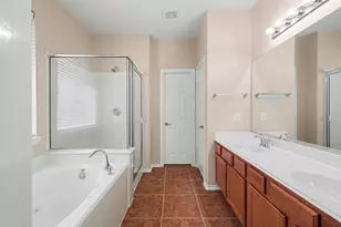 25614 Saddlebrook Village Dr, Tomball, TX 77375 - Photo 17