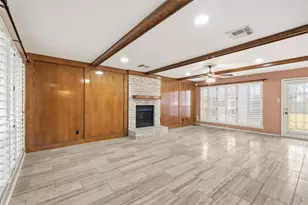 8115 Town Creek Dr, Houston, TX 77095 - Photo 7