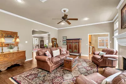 11 Feather Branch Court, The Woodlands, TX 77381 - Photo 13