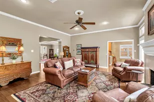 11 Feather Branch Ct, The Woodlands, TX 77381 - Photo 13