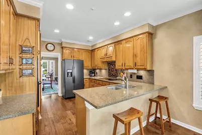 11 Feather Branch Court, The Woodlands, TX 77381 - Photo 19