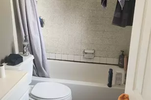 8718 Glen Shadow Dr, Houston, TX 77088 - Photo 11