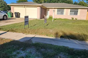 8718 Glen Shadow Dr, Houston, TX 77088 - Photo 1