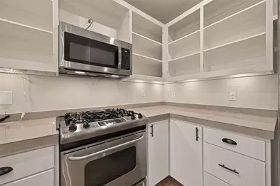 733 W 22nd Street #D, Houston, TX 77008 - Photo 17