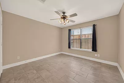 733 W 22nd Street #D, Houston, TX 77008 - Photo 7