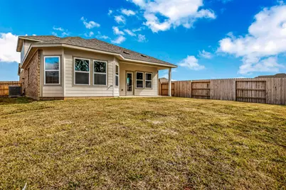 17925 Canopy Trace Court, Conroe, TX 77316 - Photo 9