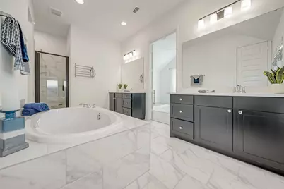 210 West Netleaf Court, Montgomery, TX 77316 - Photo 11