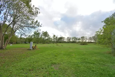10007 Cheryl Street, Manvel, TX 77578 - Photo 9