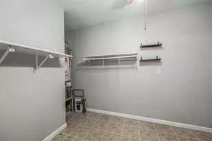 502 Massey Tompkins Rd, Baytown, TX 77521 - Photo 15