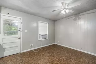 502 Massey Tompkins Rd, Baytown, TX 77521 - Photo 13